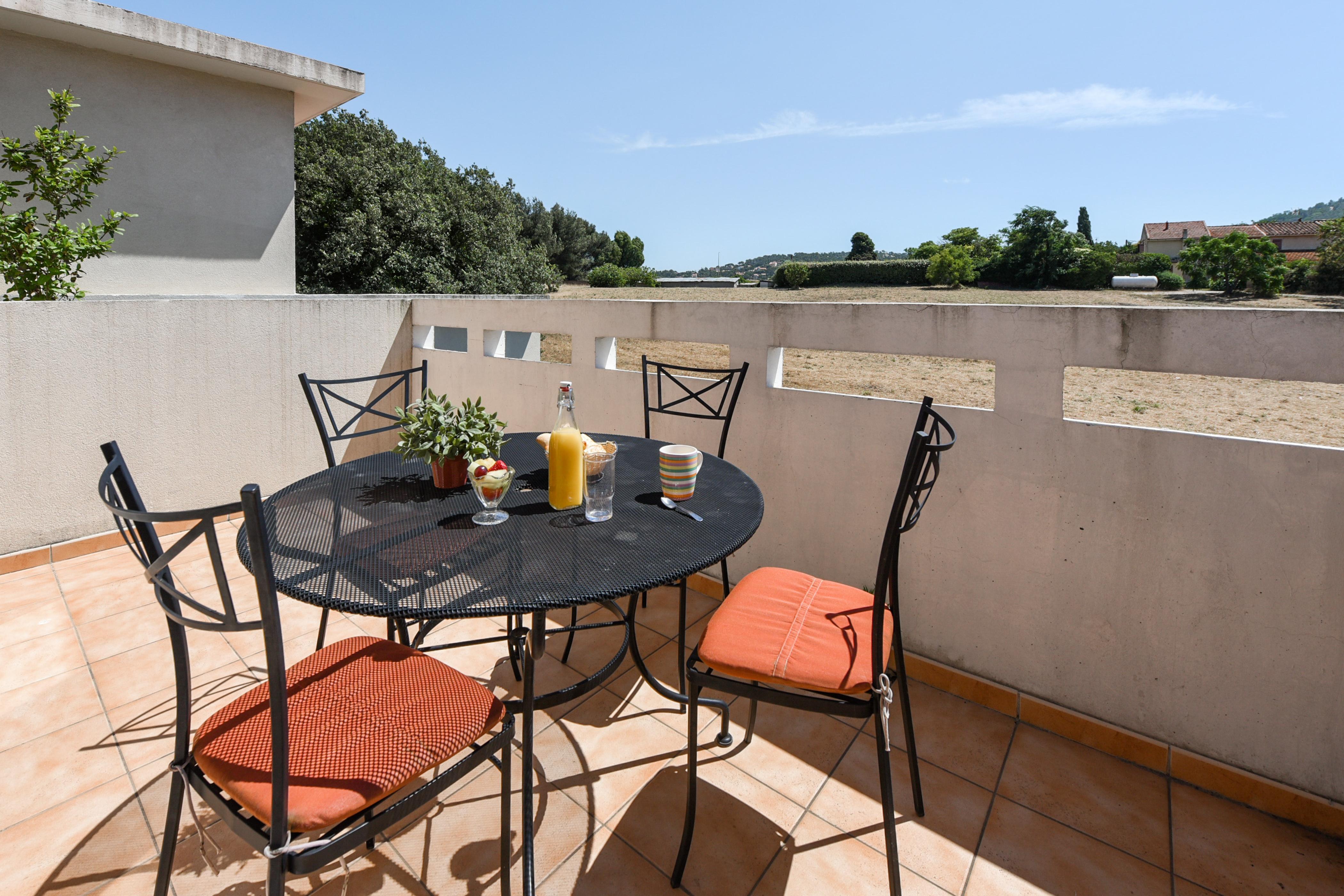 Zenitude Hotel-Residences Toulon Six Fours 식스포즈레스플라지스 외부 사진