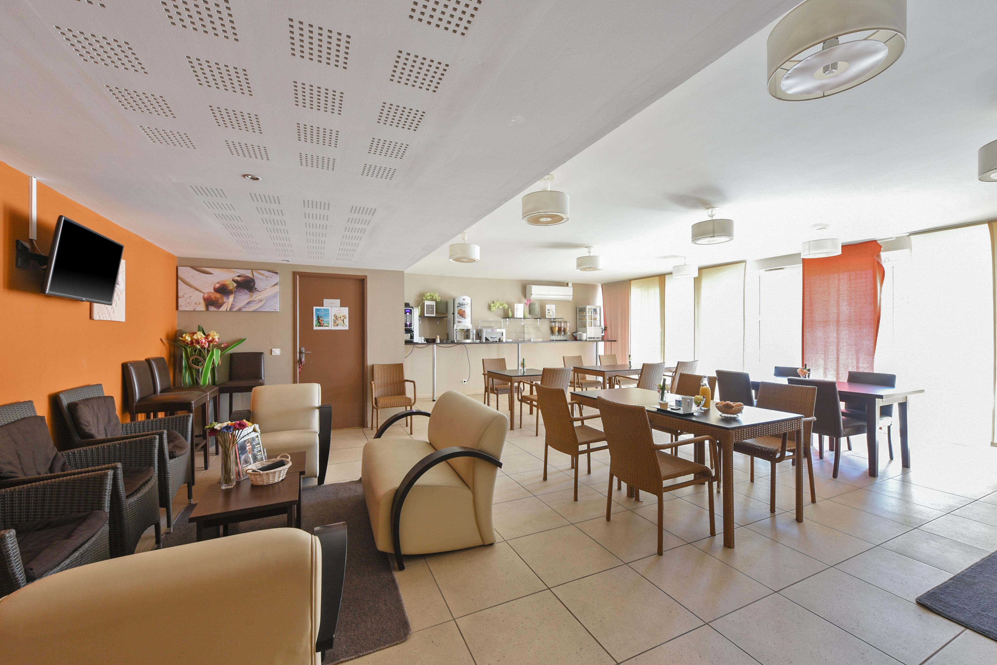 Zenitude Hotel-Residences Toulon Six Fours 식스포즈레스플라지스 외부 사진